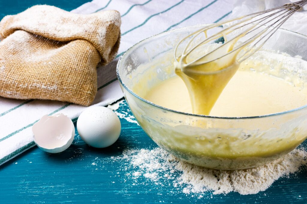 préparation de la pâte à gaufres maison
