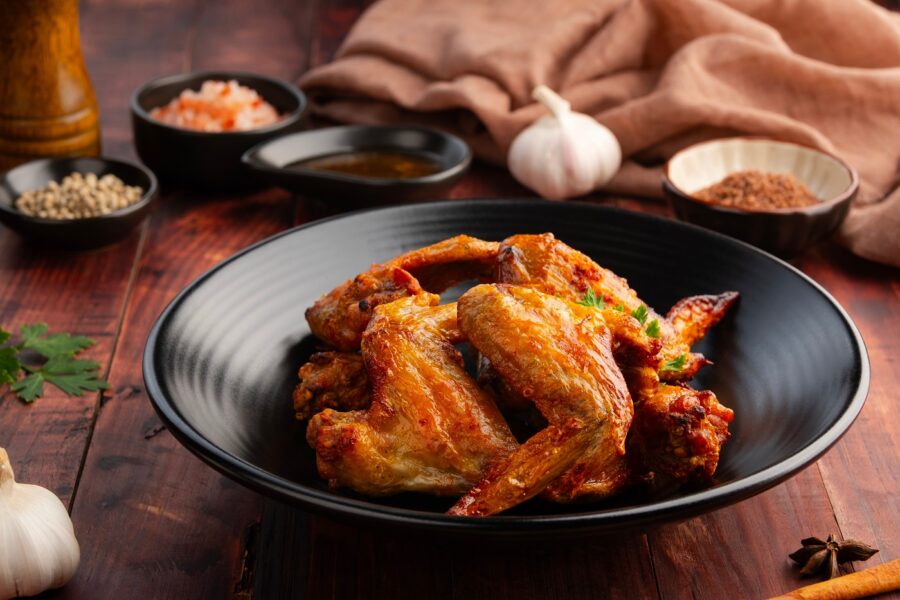 wings de poulet marinés