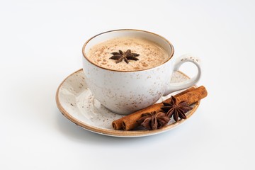 Recette thé Chaï latte: thé indien aux épices et au lait